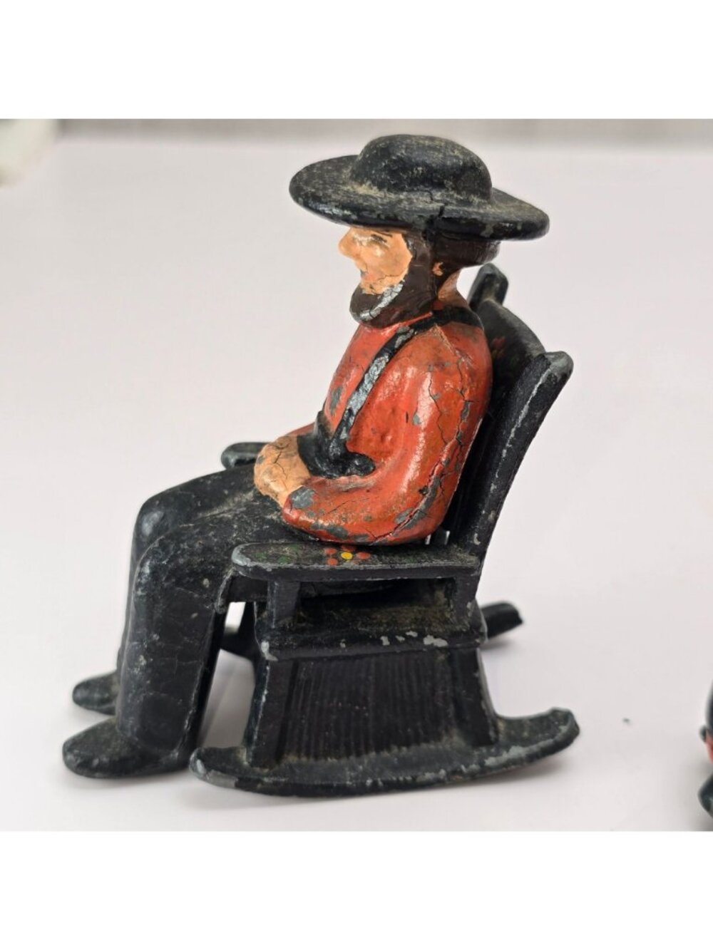 Amish Man & Woman in Rocking Chairs Salt and Pepper Cast Iron Figures CM2359 - Picture 9 of 12
